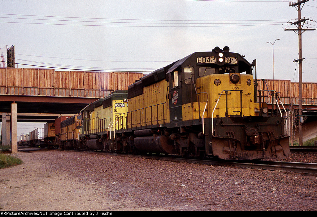CNW 6842
